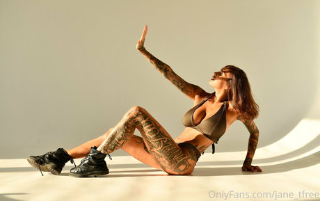 jane tfree pretty model picture