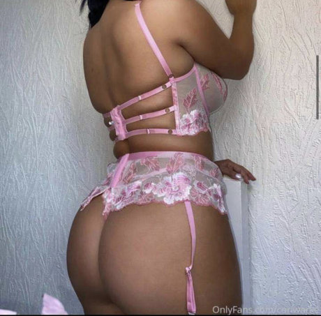 Cori Warke sexy star pics