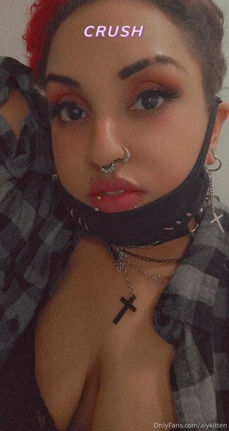 raeraejiggles pornstar perfect image