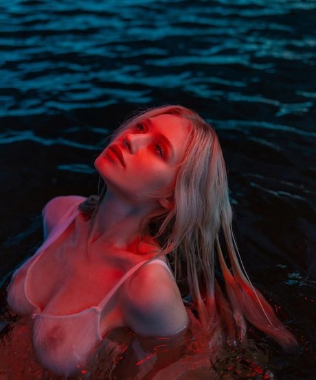 Aspiratova sexy actress photo