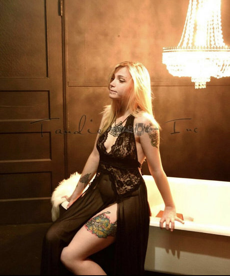 dawnae marie model xxx galleries