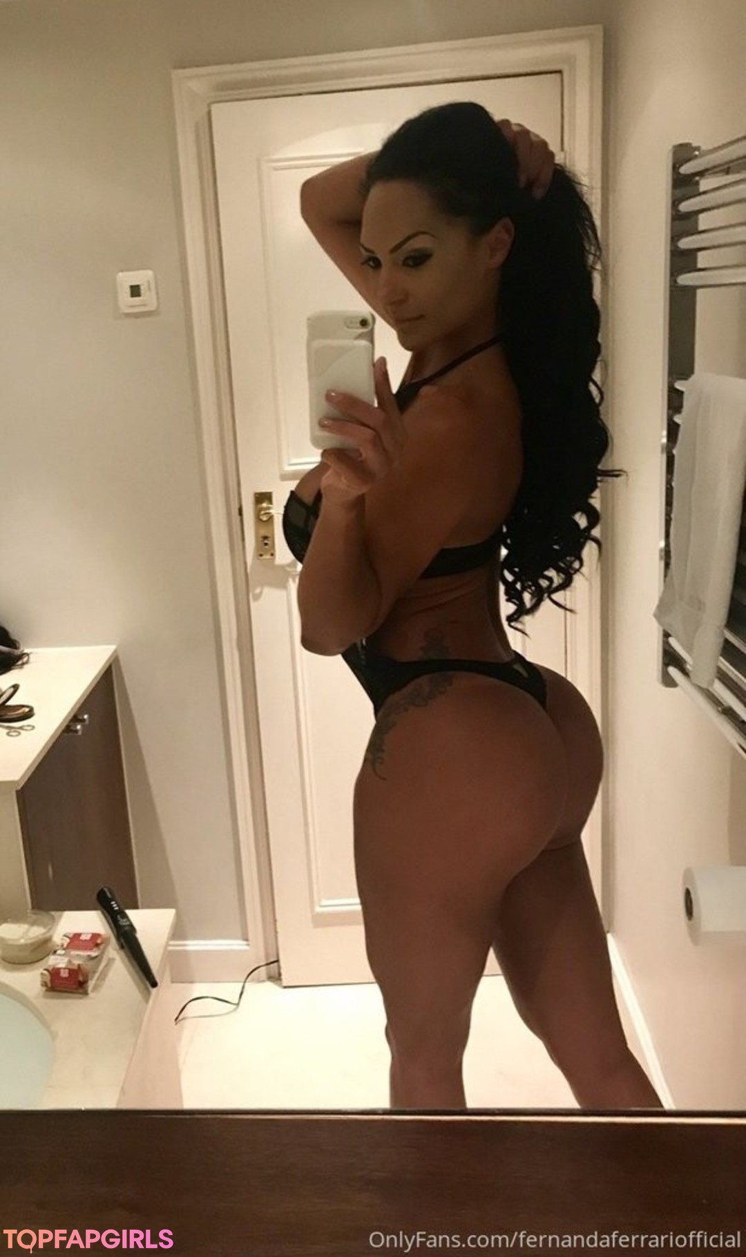Fernanda Ferrari top profile image