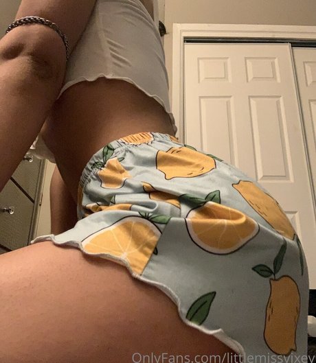 littlemissvixey pornstar nude pics