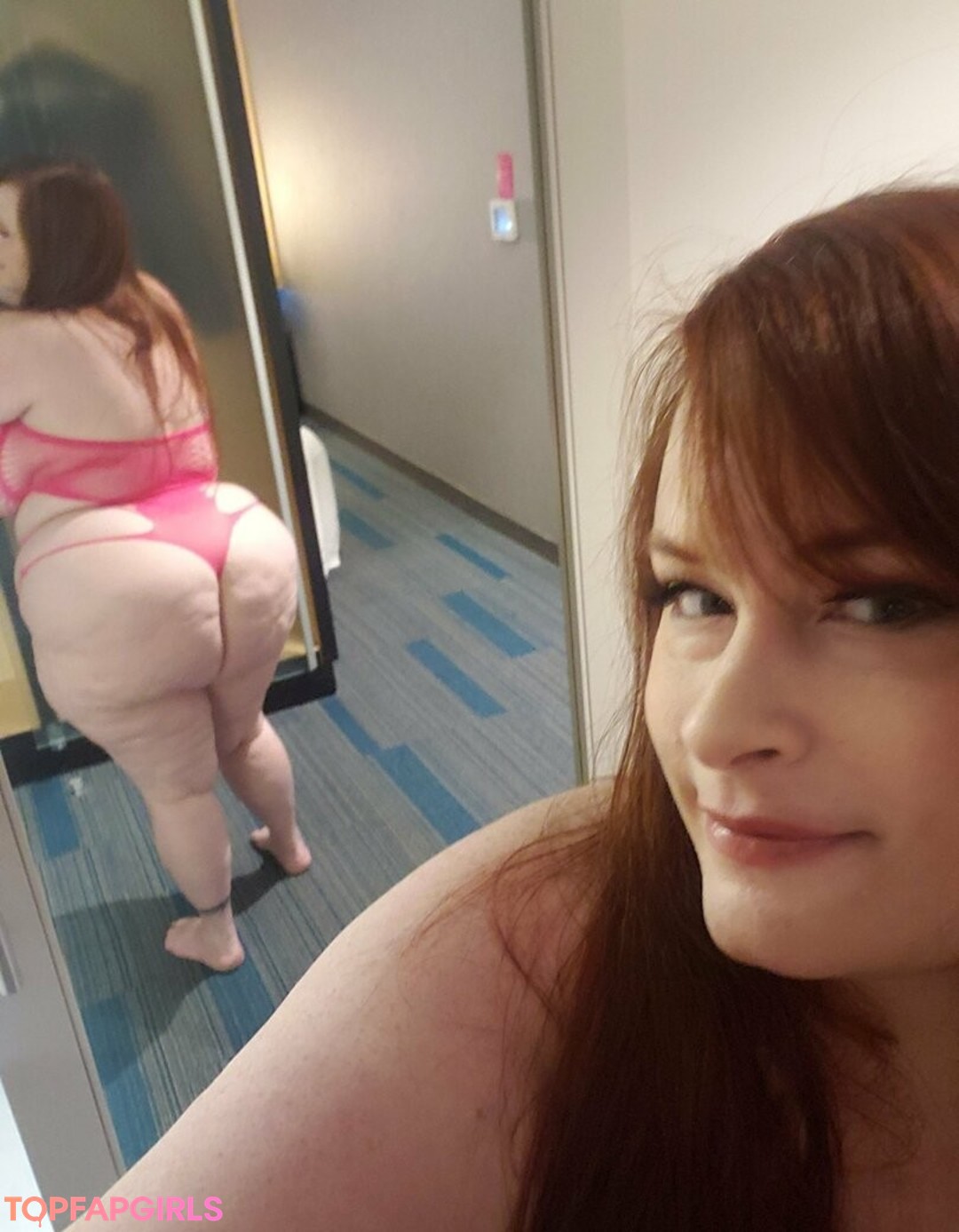 asstynmartyn model naked picture