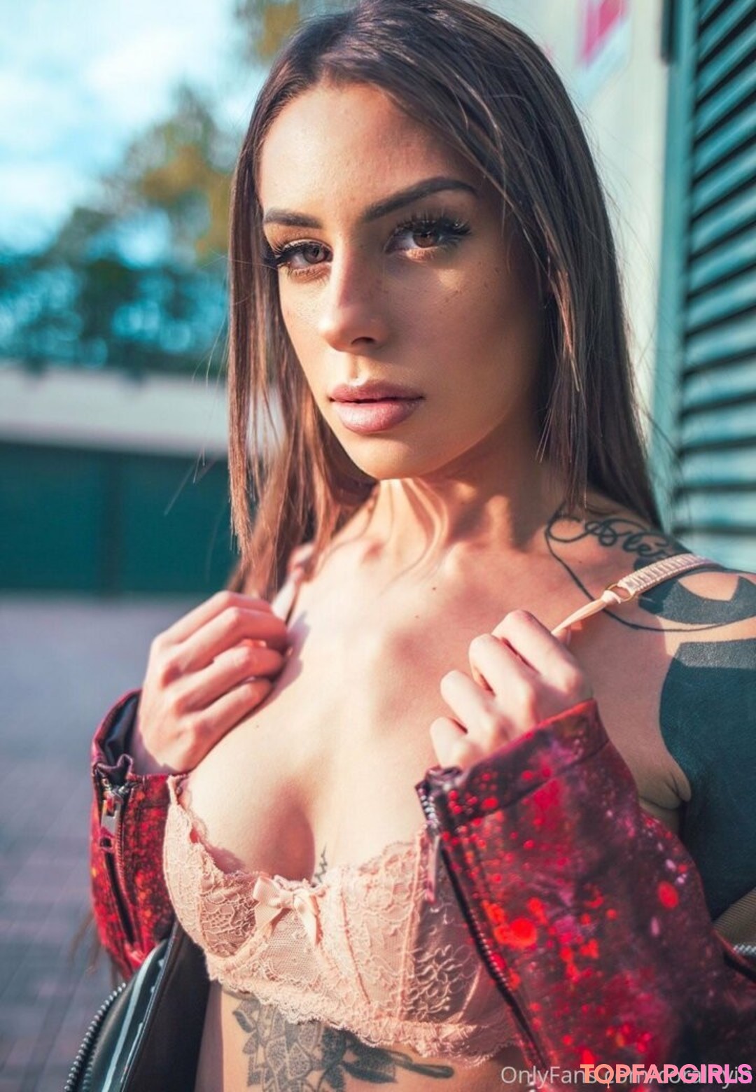 co ra lin free pornstar pic