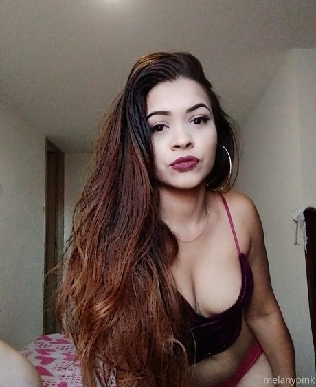 melanypink hot star photo