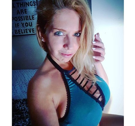 feedee onlyfans erotic archive