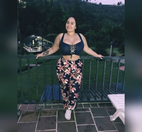 Erica Blaalz top star picture