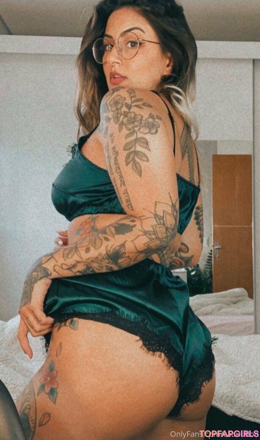 curvy kitty onlyfans pornos gallery