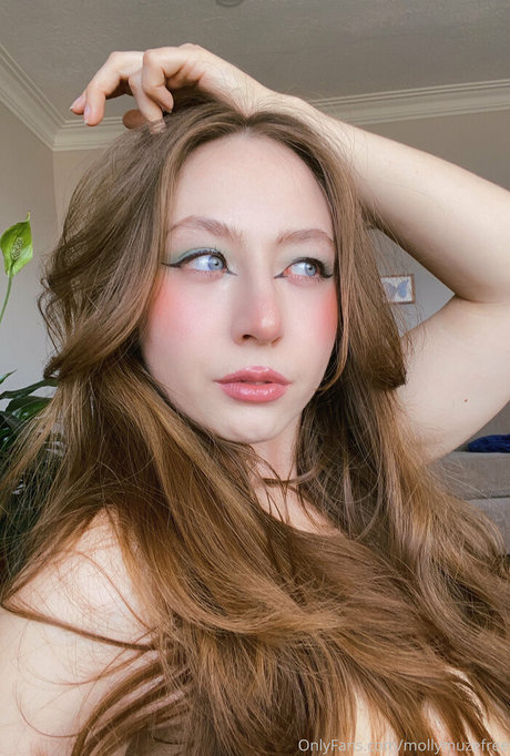 mollymuzefree beautiful model photo