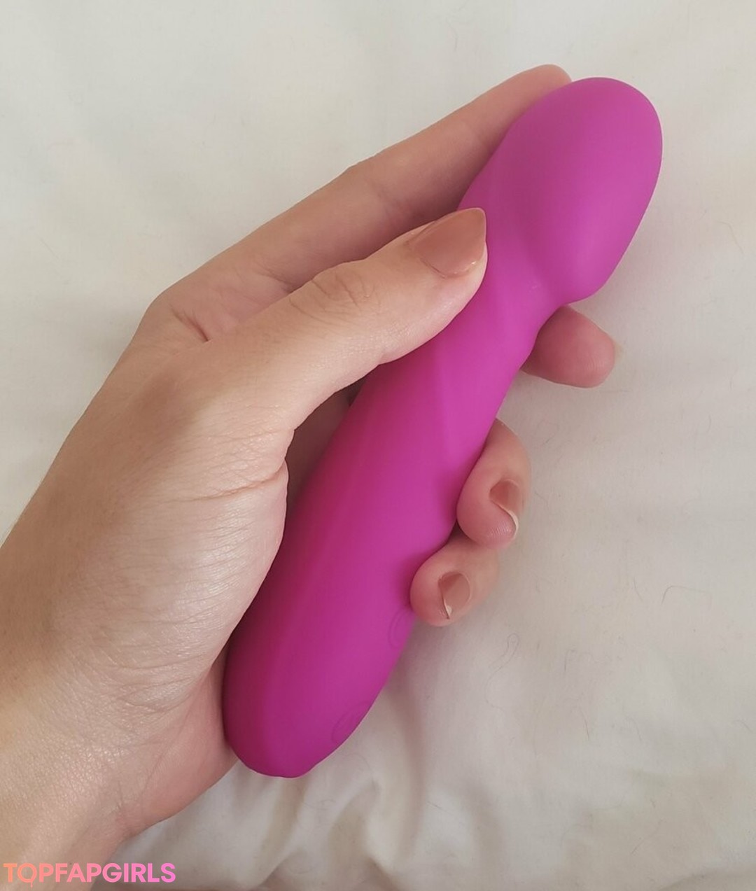 Dumbeddowndinosaur star naked pic