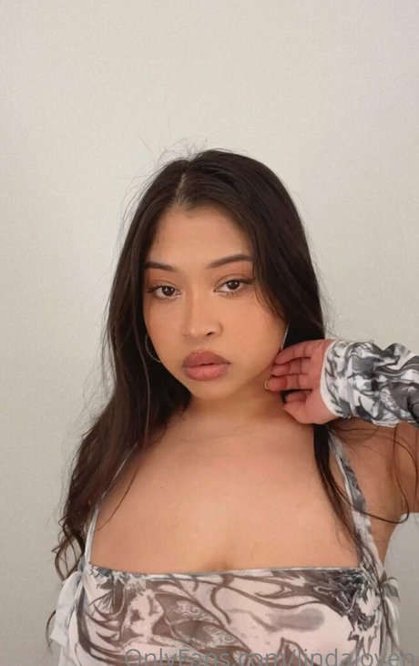 lindaloven hd model picture