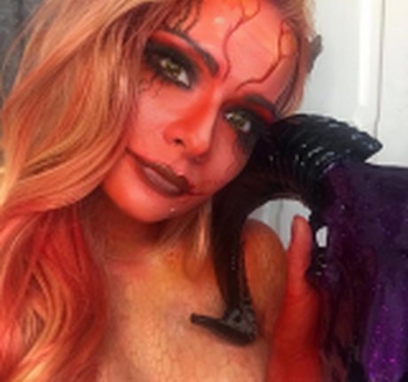 Jannet Incosplay star exclusive photos