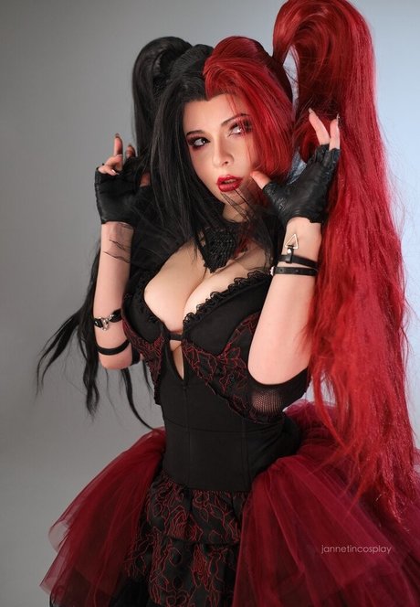 Jannet Incosplay nude star picture