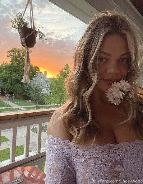 luluwunderful model perfect archive