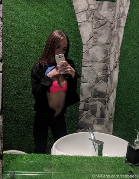 Reebeeca beautiful pornstar archive