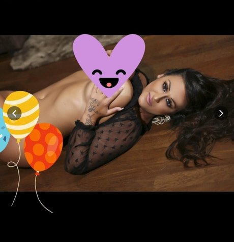 sucking big cock onlyfans naked pics