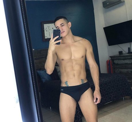 bcthaales pornographic star img