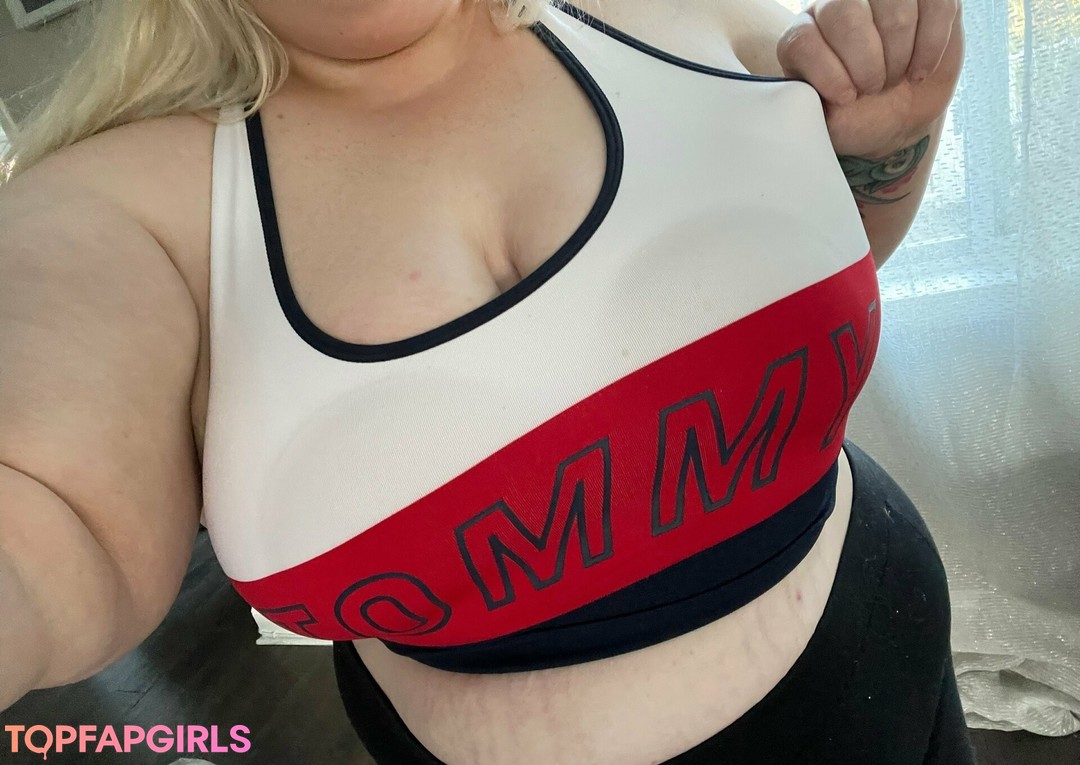 breedable wh0r3 nude model gallery