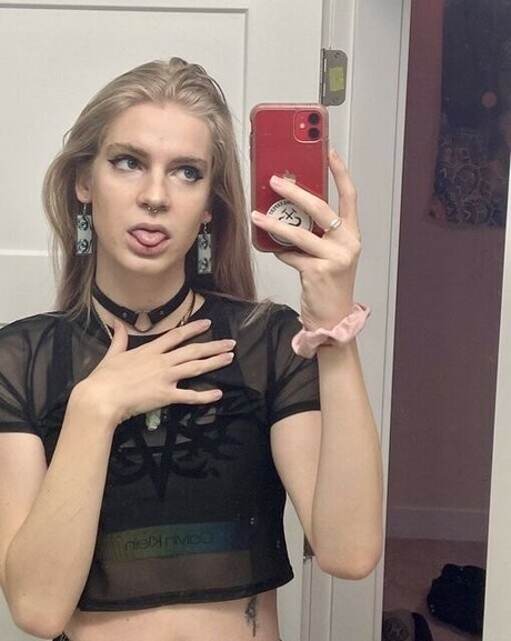 Laced Up Lace best star img