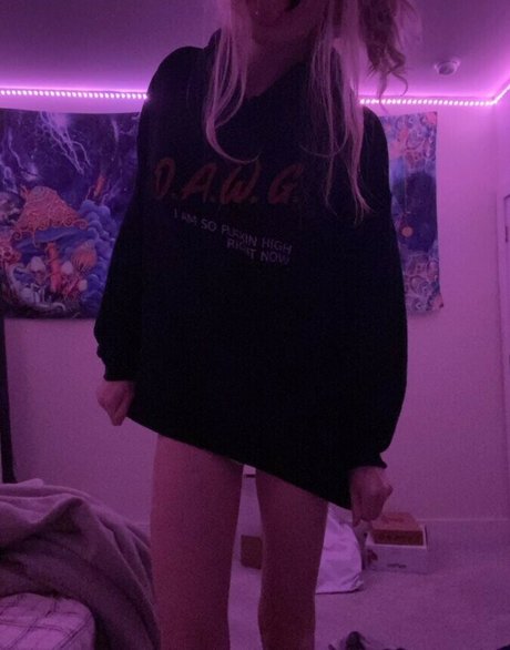 Laced Up Lace nude star photo