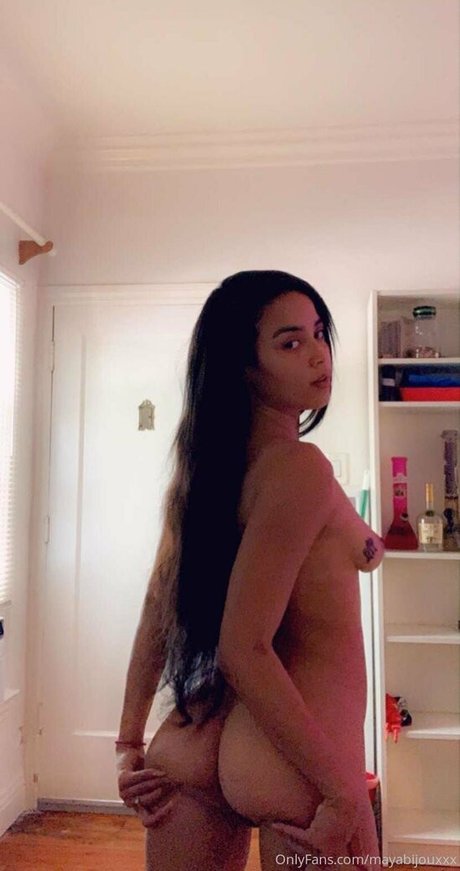 mayabijouxxx sexy star pic