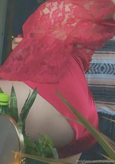 milf strip onlyfans hot sexy photo