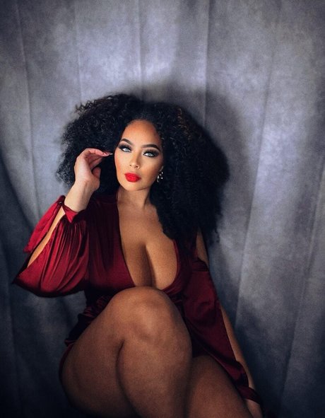 ebony big tits onlyfans hot archive