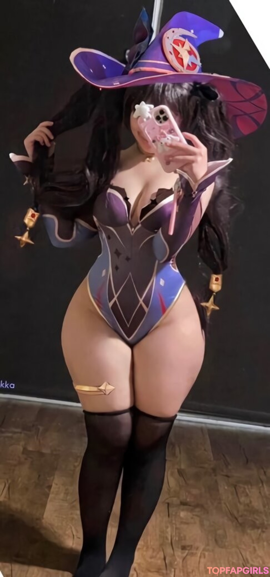 rintohsakka nude star photos