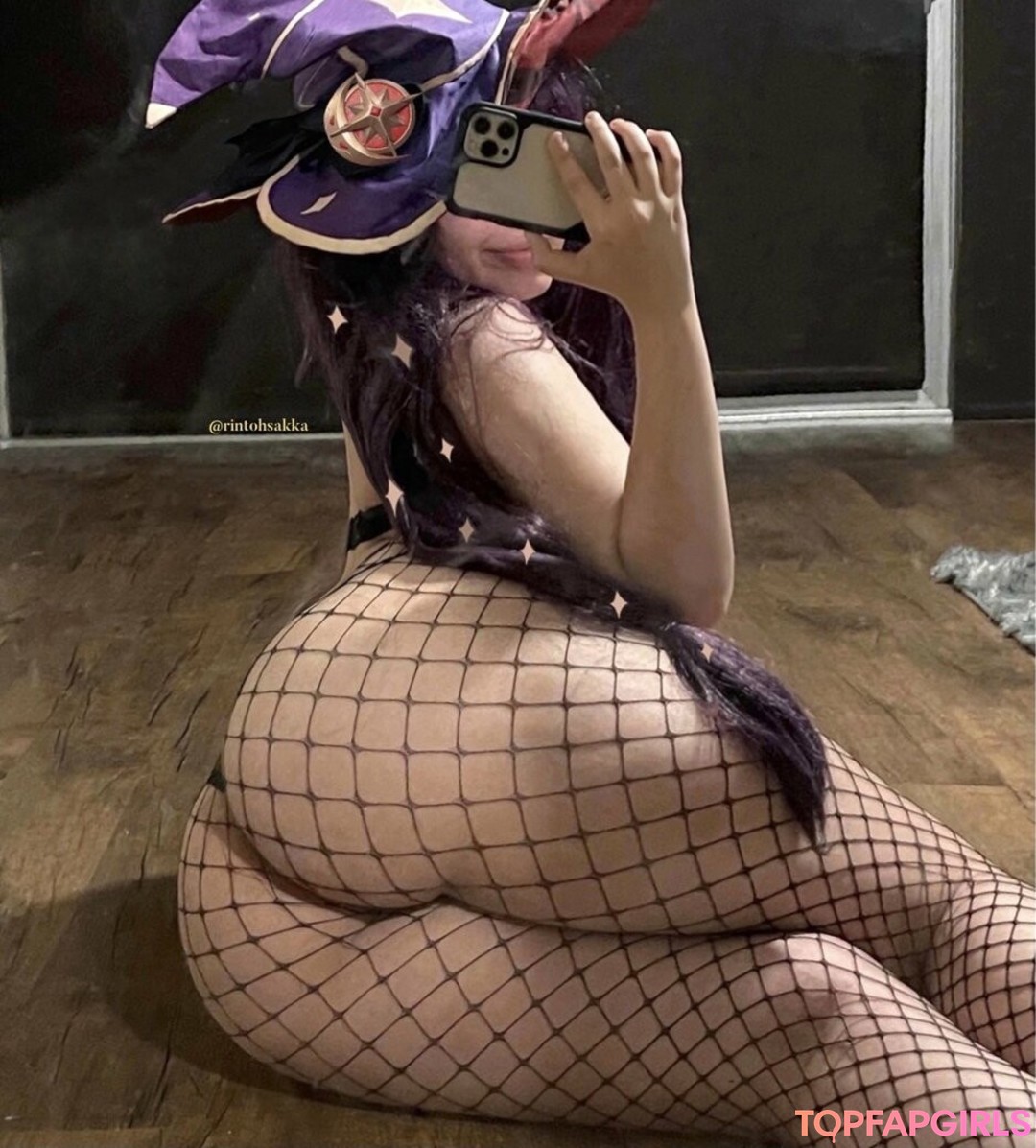 rintohsakka star erotic pictures