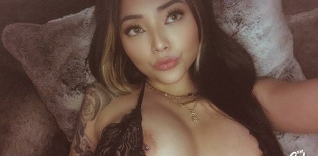 Cassie Vanity nudes star image