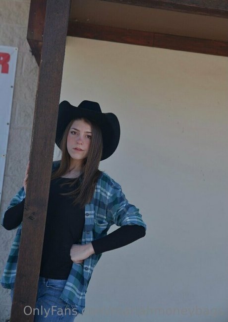 mariahmoneybags nude star galleries