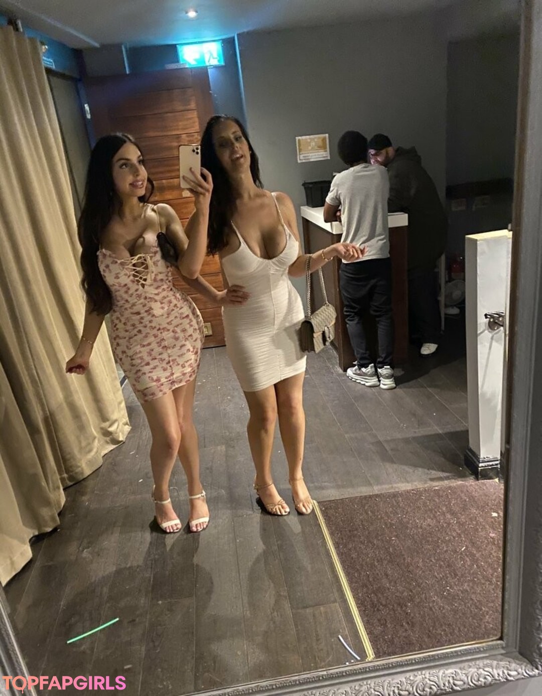 chloesalpats naked pornstar pictures