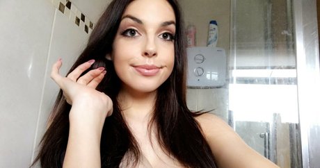 chloesalpats sex actress galleries