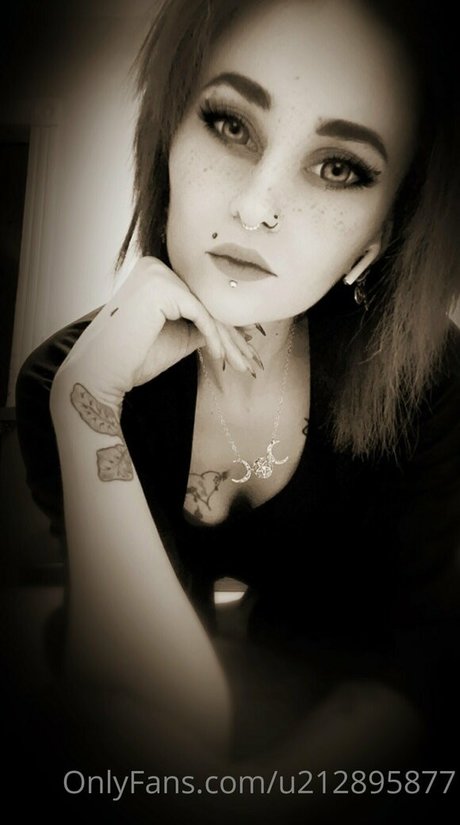 your fantasy527ca free actress galleries