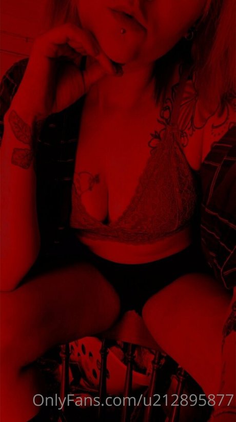 your fantasy527ca erotic star img