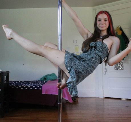 blonde secretary onlyfans free nude gallery