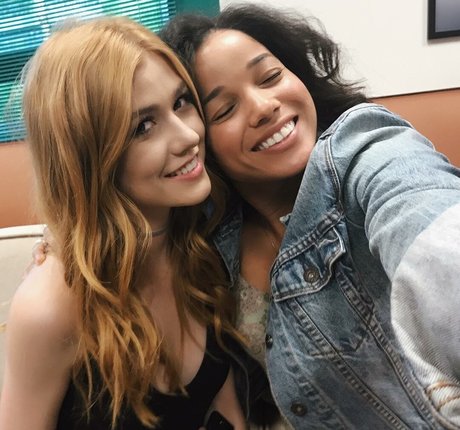 Alisha Wainwright naked pornstar pics