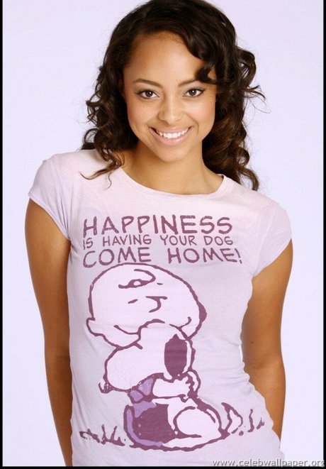 Amber Stevens West star art pictures