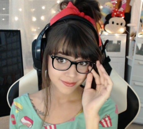 Deernadia beautiful actress galleries