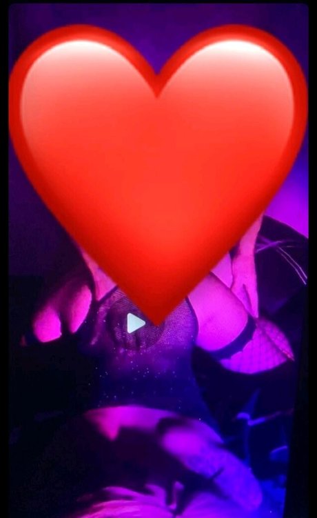 Owsandds erotic pornstar img