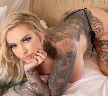 Dez Fraser sex actress picture