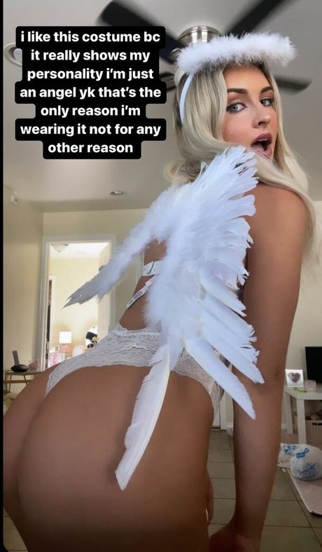 Noelle Hear sex star pic
