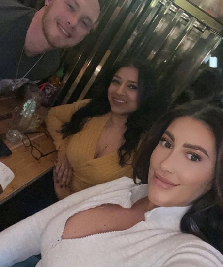 amputee onlyfans adult pics