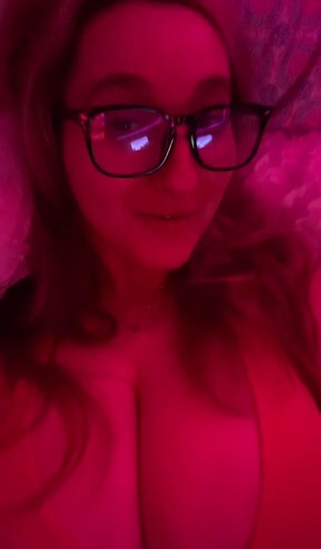 Angelina C model porn image