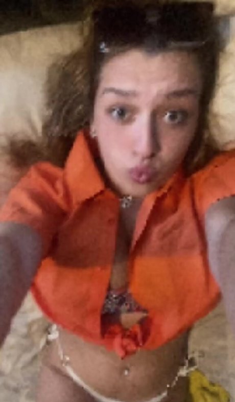 Nell H exclusive actress photos