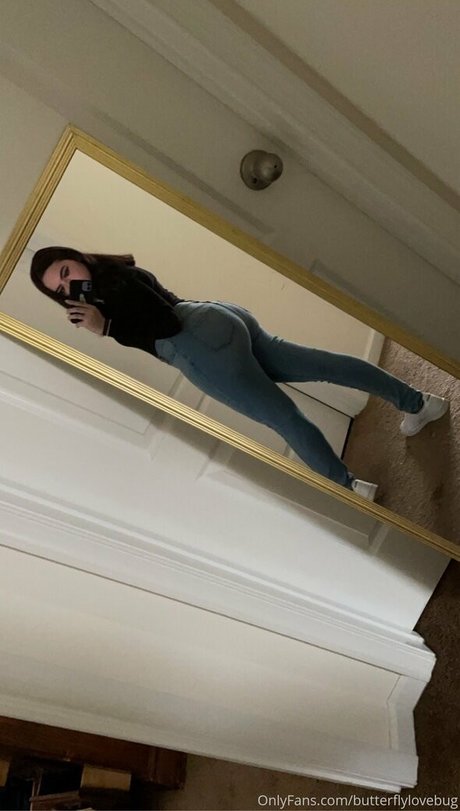 skinny brunette onlyfans beautiful xxx pic