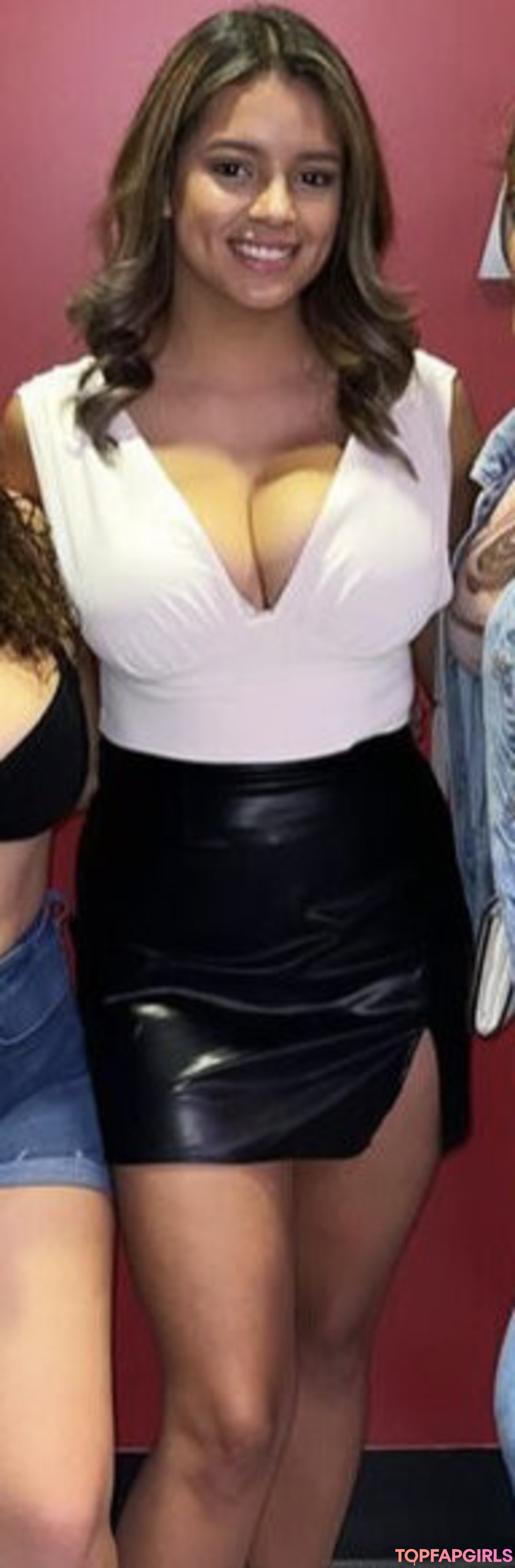 Leslie Sanchez xxx star photos