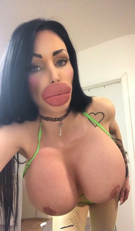 real siliconebunny erotic pornstar pics