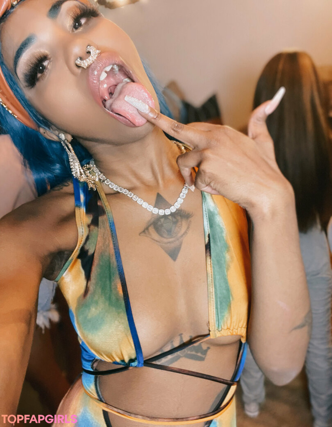 niiathefreak nude pornstar gallery